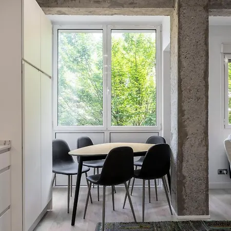 Aldapa By People San Sebastián