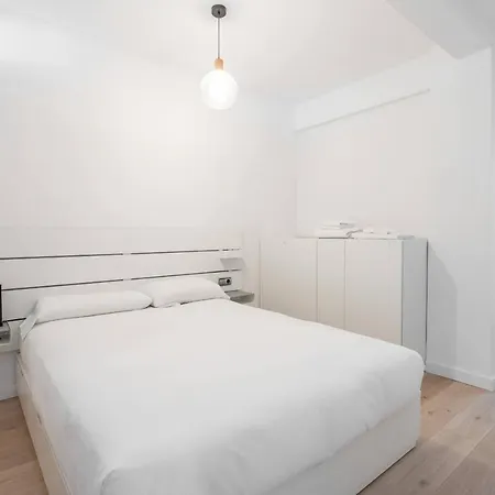 Aldapa By People Apartmán