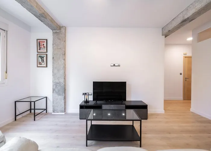 Aldapa By People San Sebastián